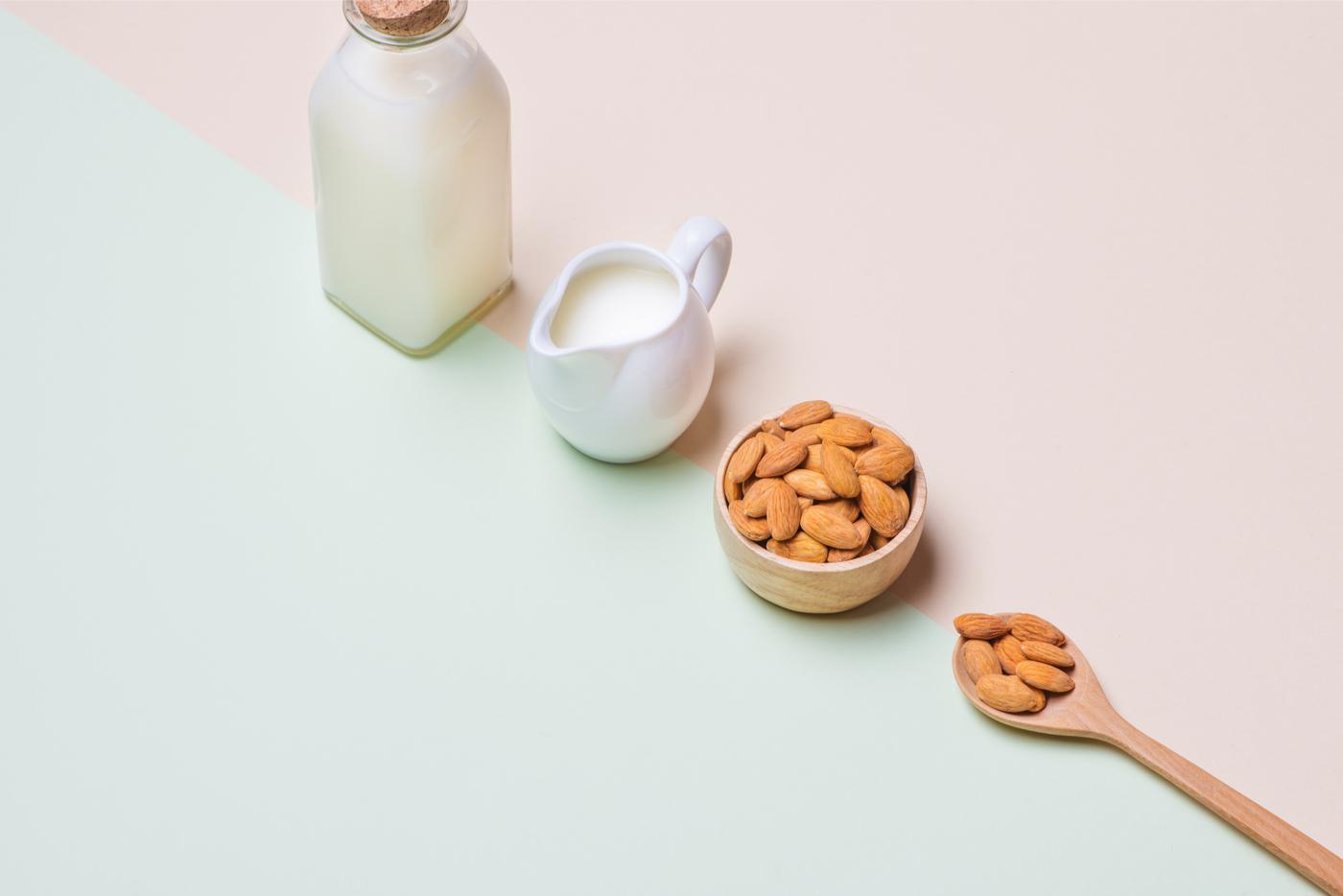 Almond Milk: Nutrition Facts, Best Brands and More