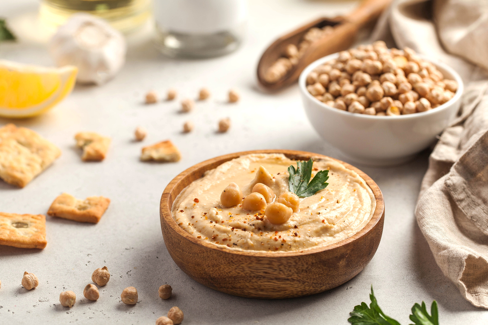 Is Hummus Keto? (How to make it work on a low-carb diet)